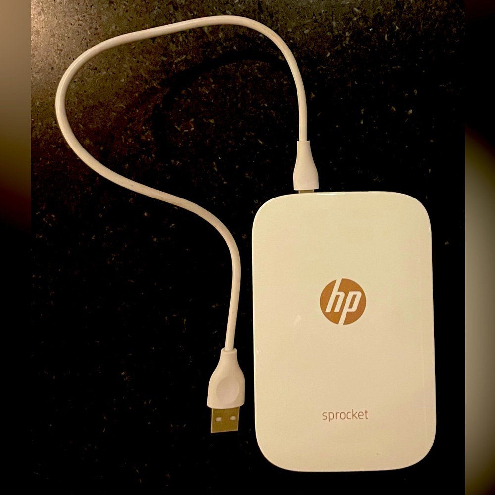 HP Sprocket white and rose gold portable photo printer perfect condition